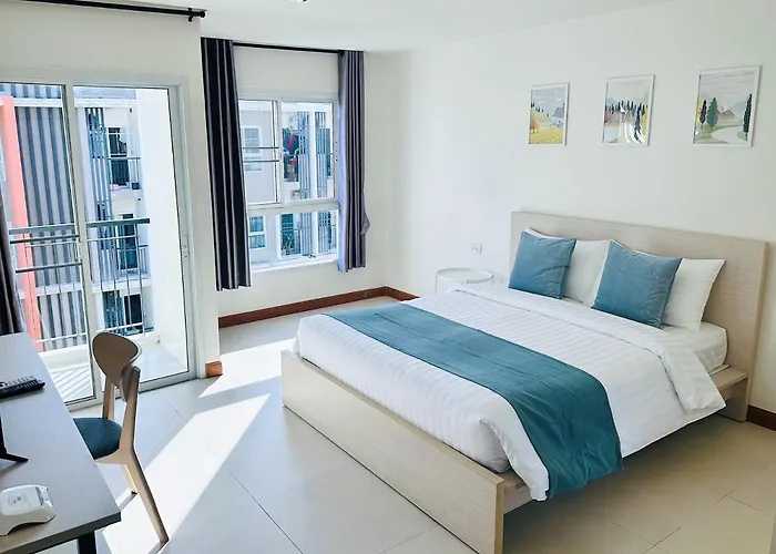 Hotel The @ Min Bangkok