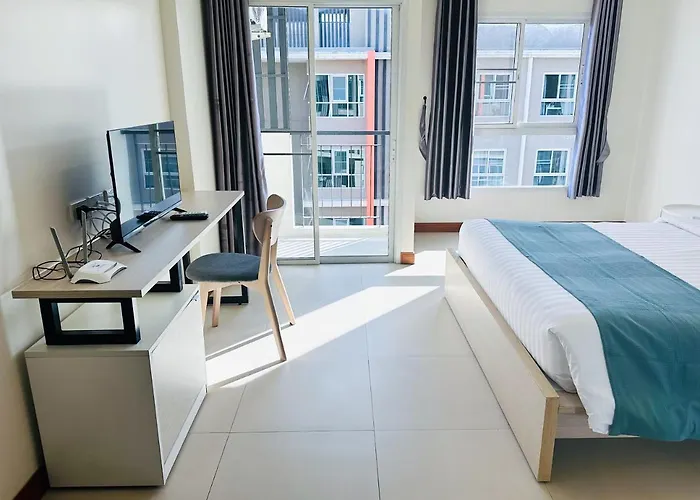 Hotel The @ Min